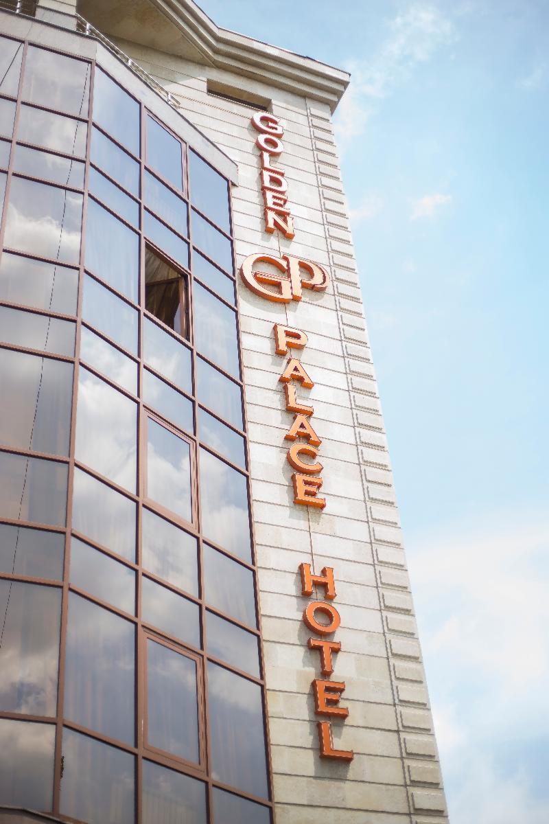Golden Palace Hotel Alma-Ata Buitenkant foto